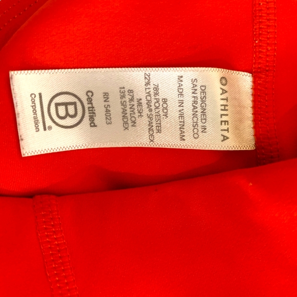 EUC ATHLETA TENACITY 7/8 TIGHT IN POWERLIFT IN ANTIQUE BURGANDY, SIZE MEDIUM - Picture 14 of 16